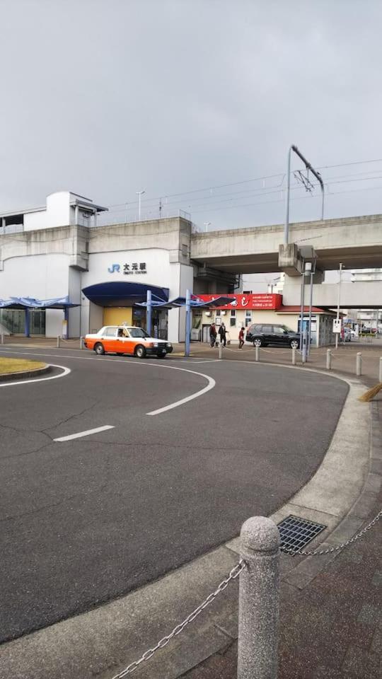 リバーサイド厚生町 Apartamento Okayama Exterior foto